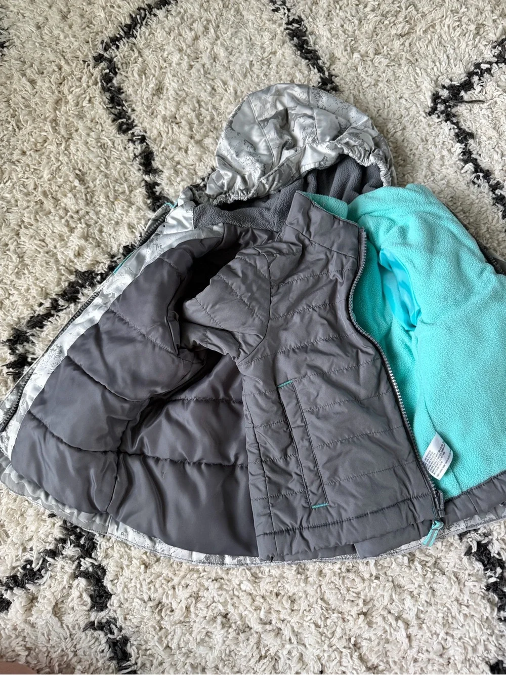 Cat & Jack Grey Patterned Hooded Puffer Jacket 2Y